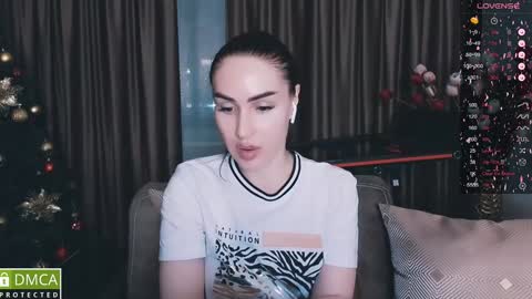 Snapshot of amara_campbell chatting on 12-13-24, 01:22 amara campbell online show from 12-13-24, 01:22