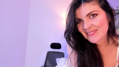 Snapshot of amara_vega chatting on 02-01-25, 07:47 Amara Vega online show from 02-01-25, 07:47