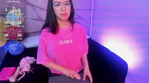 Snapshot of amara_velle chatting on 06-16-26, 01:03 amara velle online show from 06-16-26, 01:03