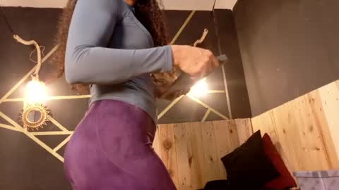 amara_vex online show from 06-24-26, 12:15