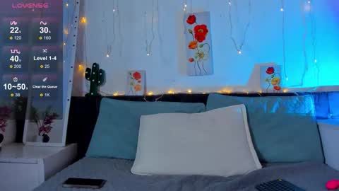 Snapshot of amaramoon_ chatting on 11-14-25, 10:51 AmaraMoon online show from 11-14-25, 10:51