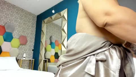 amarantha_hans online show from 01-30-25, 10:30