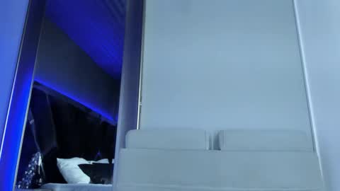 Emily online show from 11-16-25, 12:11