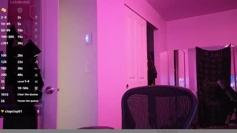 leash online show from 04-09-26, 05:51