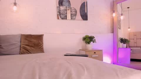 Snapshot of amatiista_12 chatting on 12-09-24, 11:13 A M A T I S T A online show from 12-09-24, 11:13