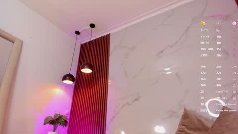 Snapshot of amatiista_12 chatting on 12-13-24, 11:28 A M A T I S T A online show from 12-13-24, 11:28