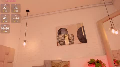 Snapshot of amatiista_12 chatting on 12-14-24, 08:18 A M A T I S T A online show from 12-14-24, 08:18