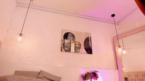 Snapshot of amatiista_12 chatting on 12-21-24, 12:09 A M A T I S T A online show from 12-21-24, 12:09