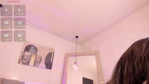 Snapshot of amatiista_12 chatting on 12-28-24, 07:54 A M A T I S T A online show from 12-28-24, 07:54