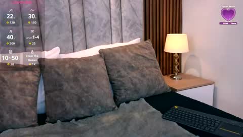 Snapshot of amatista__smith chatting on 04-19-26, 02:16 AMATISTA online show from 04-19-26, 02:16