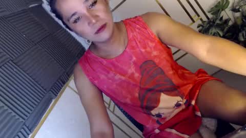 Snapshot of amayafucks1 chatting on 04-28-26, 11:15 Amaya online show from 04-28-26, 11:15
