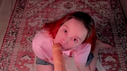 Snapshot of amazing_mood chatting on 02-27-26, 09:20 Lilith online show from 02-27-26, 09:20