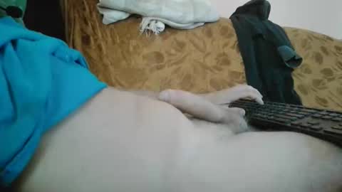 amazingcuteboy845 online show from 10-16-25, 01:01