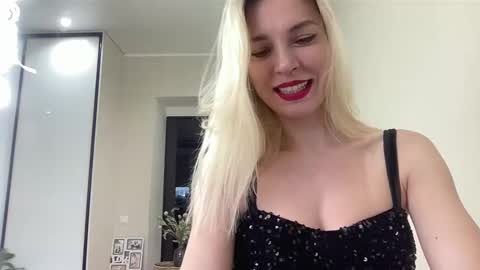 Kelly online show from 12-08-24, 08:51