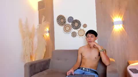 Ambar and Camilo  online show from 06-19-26, 11:47