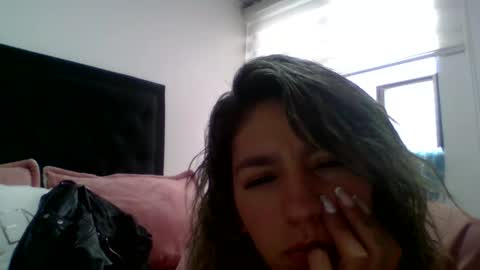 Snapshot of ambar_cortes chatting on 03-04-26, 06:14 ambar_cortes online show from 03-04-26, 06:14