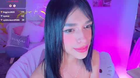 Snapshot of ambar_lanie chatting on 07-14-26, 02:05 Ambar online show from 07-14-26, 02:05
