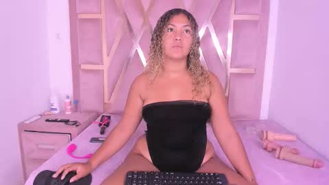 Ambar online show from 06-04-26, 10:27