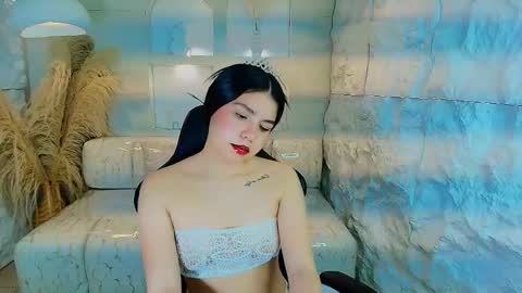 Snapshot of ambarina_r chatting on 11-28-25, 03:20 Ambarina online show from 11-28-25, 03:20