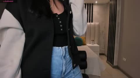 Ambar  online show from 11-12-25, 11:54