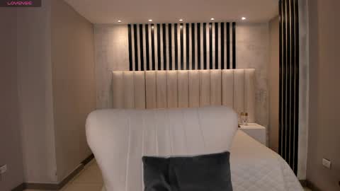 Ambar  online show from 04-04-26, 11:51