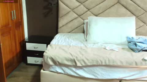 Ambar Ross online show from 01-20-25, 07:04