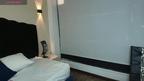 Ambar Ross online show from 10-09-25, 07:56