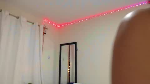 Snapshot of ambarsofhia chatting on 12-23-24, 01:18 Amber Sofhia online show from 12-23-24, 01:18