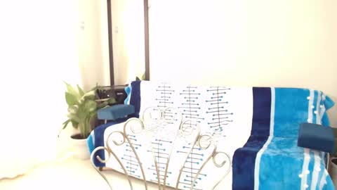 Snapshot of ambarsofhia chatting on 12-28-24, 06:50 Amber Sofhia online show from 12-28-24, 06:50