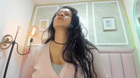   online show from 11-22-25, 03:38