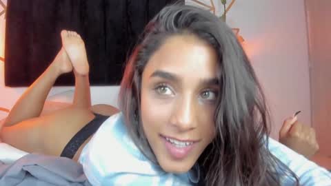 Snapshot of ambeer_rousess chatting on 01-25-25, 06:02 Amber online show from 01-25-25, 06:02