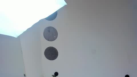 Snapshot of ambeer_rousess chatting on 02-12-25, 11:51 Amber online show from 02-12-25, 11:51