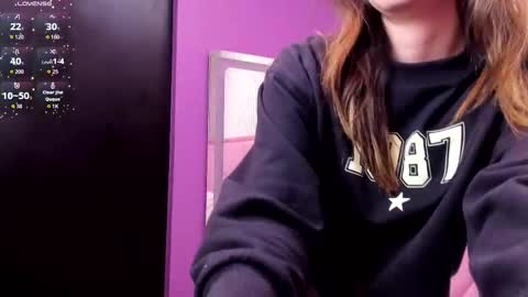 .  Amber Wood  . online show from 10-19-25, 11:44