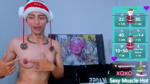 Snapshot of amber_adams_ chatting on 12-18-24, 07:30 Amber online show from 12-18-24, 07:30