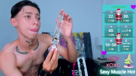 Snapshot of amber_adams_ chatting on 12-28-24, 03:37 Amber online show from 12-28-24, 03:37