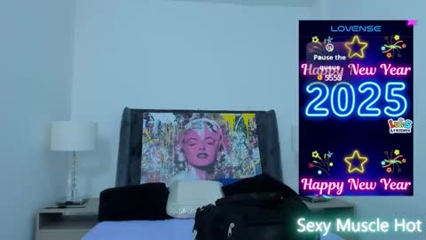 Snapshot of amber_adams_ chatting on 01-04-25, 01:31 Amber online show from 01-04-25, 01:31