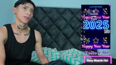 Snapshot of amber_adams_ chatting on 01-14-25, 02:00 Amber online show from 01-14-25, 02:00