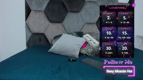 Snapshot of amber_adams_ chatting on 01-25-25, 05:30 Amber online show from 01-25-25, 05:30