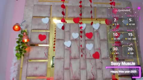 Snapshot of amber_adams_ chatting on 02-17-25, 08:15 Amber online show from 02-17-25, 08:15