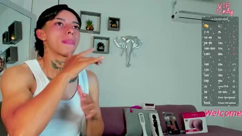 Snapshot of amber_adams_ chatting on 01-15-26, 03:38 Amber online show from 01-15-26, 03:38