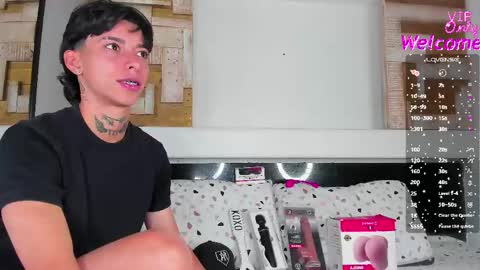 Snapshot of amber_adams_ chatting on 02-23-26, 03:53 Amber online show from 02-23-26, 03:53