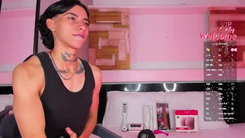 Amber  online show from 04-11-26, 01:48