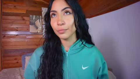 amber_curly online show from 01-12-26, 09:20