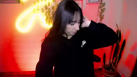 Amber online show from 01-30-25, 03:44