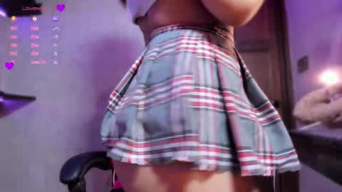 Snapshot of amber_rix chatting on 11-24-25, 05:34 Amber Rix online show from 11-24-25, 05:34