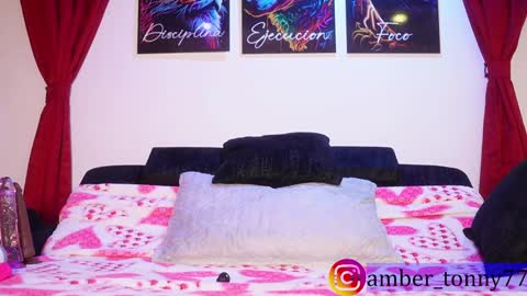     online show from 11-23-25, 09:09