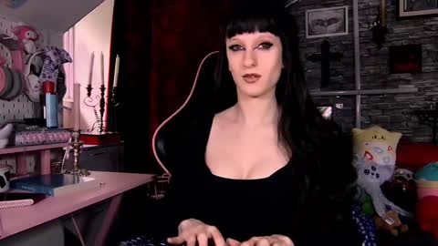 Snapshot of amberangel666 chatting on 09-15-25, 09:04 DEMONESS AMBER 666 online show from 09-15-25, 09:04