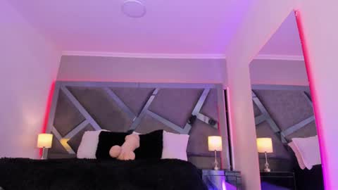 Amber  online show from 02-24-25, 11:54