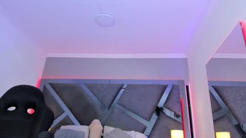 Amber  online show from 03-07-25, 11:40