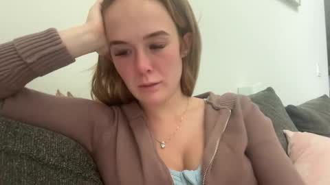 Snapshot of amberjayxox0 chatting on 11-19-25, 09:37 Amber online show from 11-19-25, 09:37